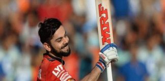 4 batsmen who scored more than 500 runs in a season ipl