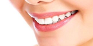 If you want keep your teeth healthy then avoid doing these mistakes.