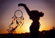 पुराने संगीतो में ज्ञान को ढूंढो Happy