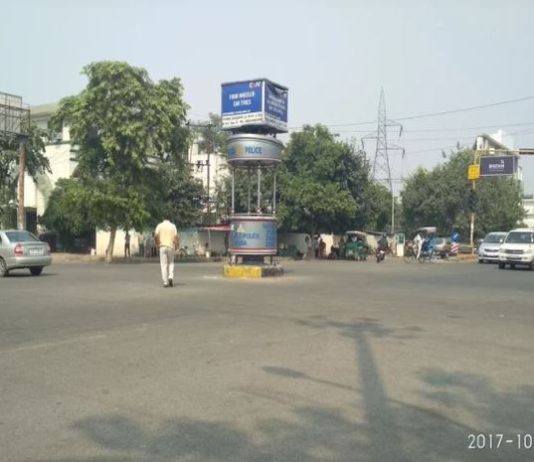 Noida sector-19 Traffic police