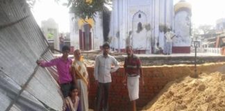 bawan village me tode gye khokhe