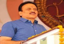 Girish Mahajan