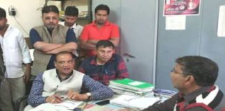 राजगढ़ नगरपालिका अध्यक्ष ने किया राजकीय सामुदायिक स्वास्थय केन्द्र का दौरा