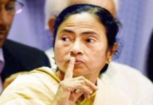 ममता बनर्जी के साथ गए पत्रकारों ने तो भारत का नाम बदनाम कर दिया, चुराई भी तो क्या चम्मचे mamta banrjee