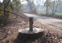 सण्डीला में गर्मी की दस्त सरकारी हैण्डपम्प बने ठूंठ जिम्मेदार बेखबर