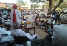 मलसीसर में किसान नेता को पहनाई 51000 रुपए की माला