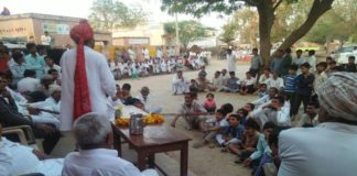 मलसीसर में किसान नेता को पहनाई 51000 रुपए की माला