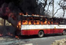 SC/ST एक्ट: कुछ तस्वीरें दलितों द्वारा भारत बंद की आड़ में बिगाड़े गए भारत की SC/ST act Bharat BAnd